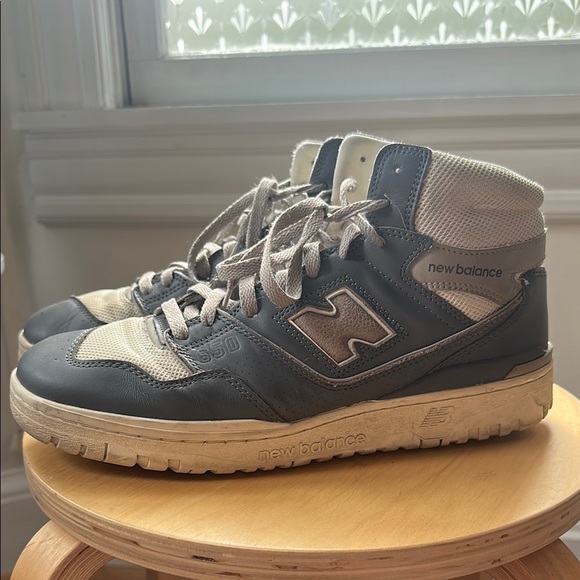 Aime Leon Dore New Balance Men's Gray and White High-Top Sneakers - Picture 3 of 6